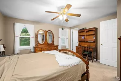 11 Riverside Dr, Webster, MA 01570 - Photo 18