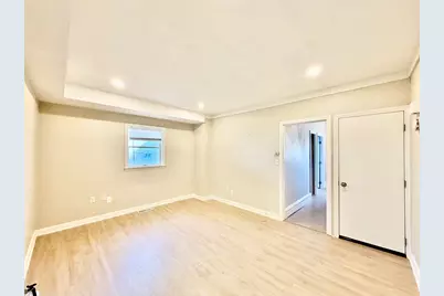 21 Storrs Ave #1, Braintree, MA 02184 - Photo 4