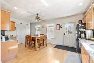 3 Southwick Rd, Peabody, MA 01960 - Photo 6