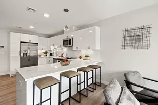 68 Los Angeles, Newton, MA 02458 - Photo 6