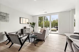 68 Los Angeles, Newton, MA 02458 - Photo 6