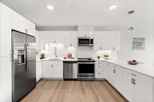 68 Los Angeles, Newton, MA 02458 - Photo 2