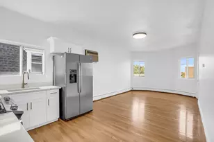 52 Bonair St, Somerville, MA 02145 - Photo 4