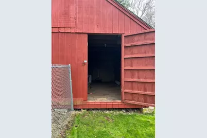 62 Hull St, Seekonk, MA 02771 - Photo 20