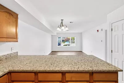 24 Greenleaves Dr #406, Amherst, MA 01002 - Photo 6