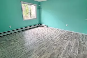 108 Cortland Cir, Leominster, MA 01453 - Photo 4