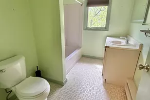 108 Cortland Cir, Leominster, MA 01453 - Photo 6