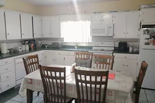 159 Pearl St, Somerville, MA 02145 - Photo 12