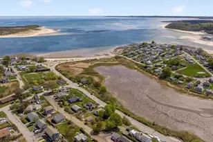 114 Little Neck Rd, Ipswich, MA 01938 - Photo 16