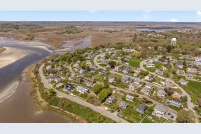 114 Little Neck Rd, Ipswich, MA 01938 - Photo 12
