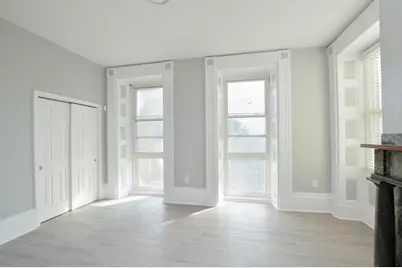 1049 Pleasant St #2, New Bedford, MA 02740 - Photo 6