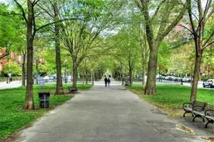 62 Commonwealth Ave, Boston, MA 02118 - Photo 2