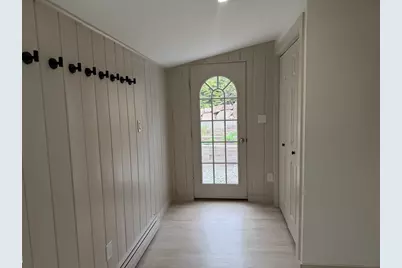 156 R Eastern Ave #2, Essex, MA 01929 - Photo 4