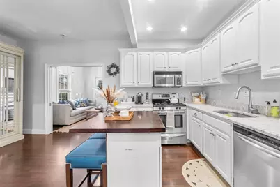 582 East Fourth Street #2, Boston, MA 02127 - Photo 10