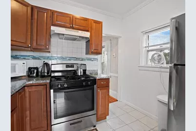 124 Sheridan Ave #2, Medford, MA 02155 - Photo 4