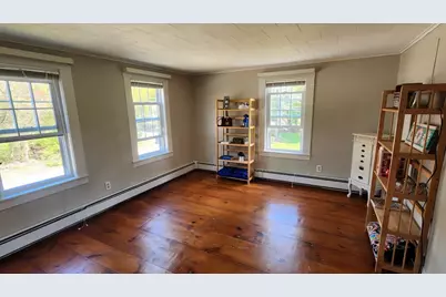 369 Village St, Medway, MA 02053 - Photo 18