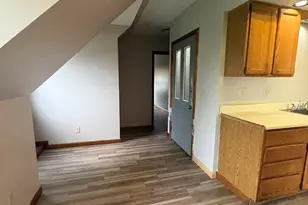 16 Harvard St, Chicopee, MA 01020 - Photo 8