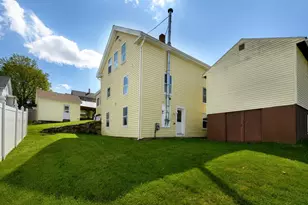 30 Prospect St, Spencer, MA 01562 - Photo 6