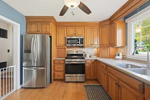 18 Anchorage Rd, Franklin, MA 02038 - Photo 8