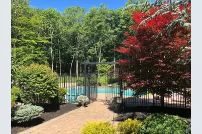 37 Putnam Hill Road, Sutton, MA 01590 - Photo 4