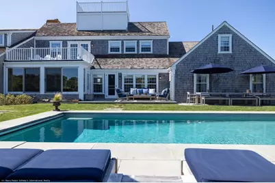 21 Quidnet #1, Nantucket, MA 02554 - Photo 6