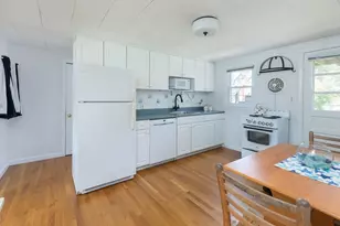 124 Skiff Ave, Tisbury, MA 02568 - Photo 14