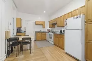 1258 Commonwealth Ave, Boston, MA 02134 - Photo 2
