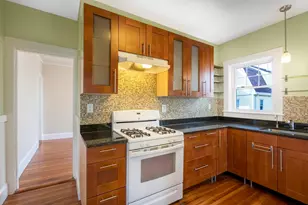 157 Langdon Ave, Watertown, MA 02472 - Photo 12