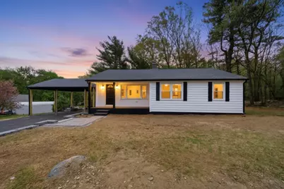 6 Richardson St, Uxbridge, MA 01569 - Photo 2