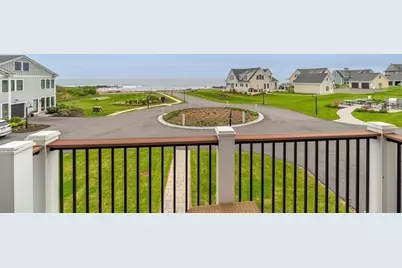 163 Atlantic Rd #6, Gloucester, MA 01930 - Photo 4
