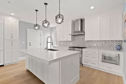 520 Dorchester Ave #3R, Boston, MA 02127 - Photo 2
