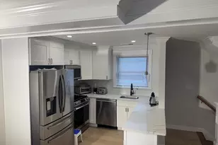 17 Cherry St, Medford, MA 02155 - Photo 8