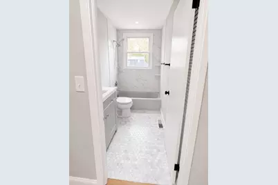 283 Pond St, Rockland, MA 02370 - Photo 6