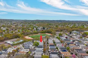 52 Sterling St, Somerville, MA 02144 - Photo 36