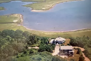 12 Dupont Dr, Mattapoisett, MA 02739 - Photo 8