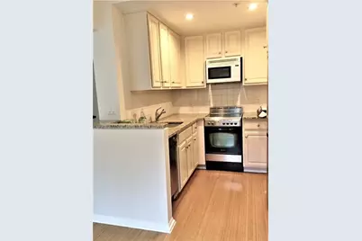 20 Chapel Street #B706, Brookline, MA 02446 - Photo 6