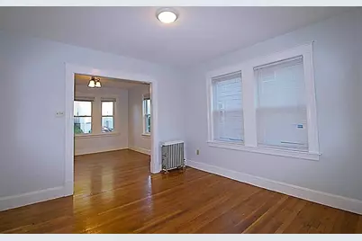 28 Durso Ave #28, Malden, MA 02148 - Photo 4