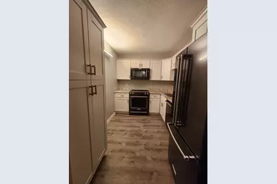 200 Locust St #303, Lynn, MA 01904 - Photo 6