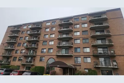 200 Locust St #303, Lynn, MA 01904 - Photo 1