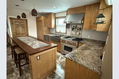 16 Cotton Ave, Braintree, MA 02184 - Photo 18