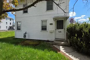 27 Cross St, Grafton, MA 01560 - Photo 1
