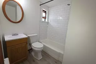 27 Cross St, Grafton, MA 01560 - Photo 8