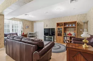 26 Greenleaves Dr, Amherst, MA 01002 - Photo 28