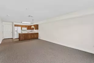 26 Greenleaves Dr, Amherst, MA 01002 - Photo 10