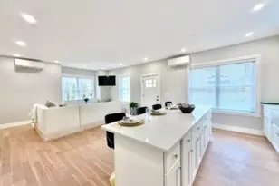 20 Broad St, Medway, MA 02053 - Photo 2