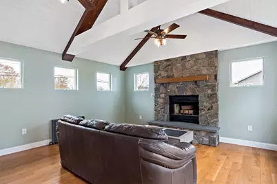 539 Maple Ave, Swansea, MA 02777 - Photo 22