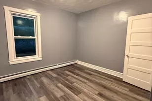 423 Division St, Fall River, MA 02721 - Photo 4