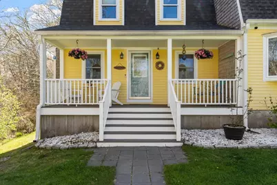 22 Fairfield Dr, Wareham, MA 02571 - Photo 2