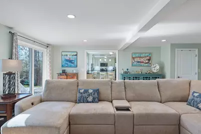 22 Fairfield Dr, Wareham, MA 02571 - Photo 10