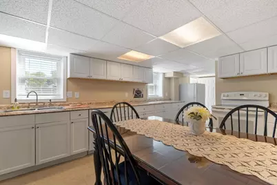 109 Alvarado Ave, Worcester, MA 01604 - Photo 32